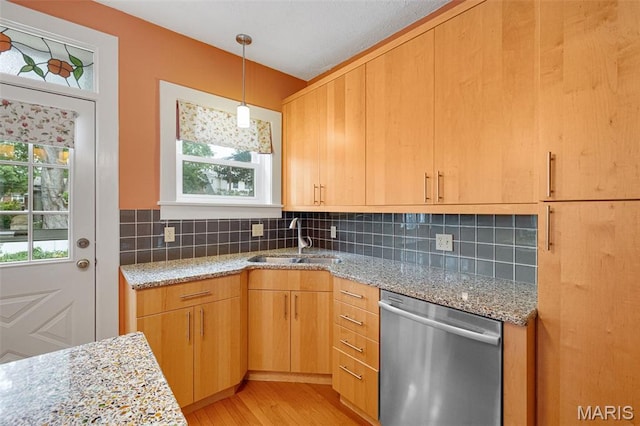 7469 Washington Ave, Saint Louis, MO 63130 - photo 9