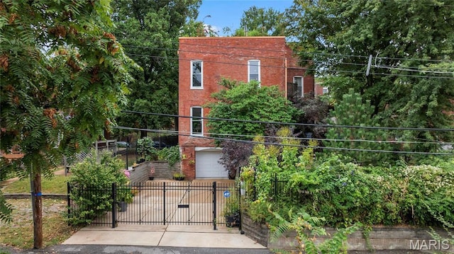 3623 Ohio Ave, Saint Louis, MO 63118 - view of front property with brick siding