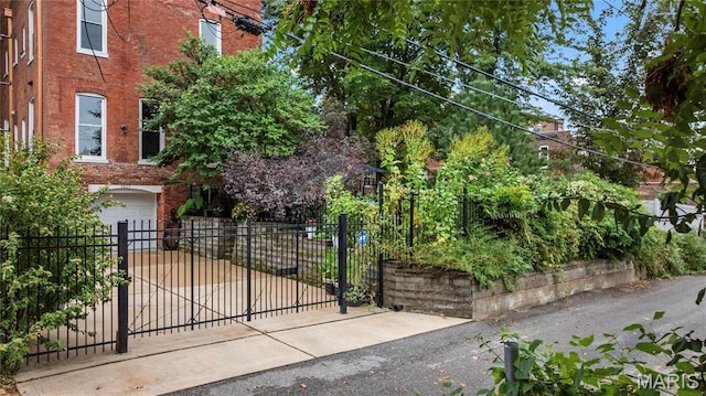 3623 Ohio Ave, Saint Louis, MO 63118 - view of gate