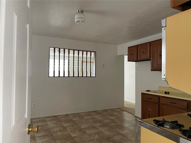 637 E Daniels St, Piedmont, MO 63957 - photo 9