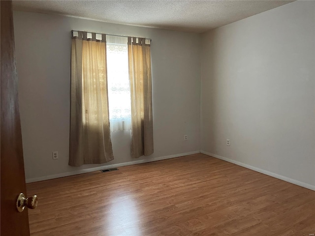 637 E Daniels St, Piedmont, MO 63957 - photo 12
