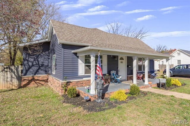 310 Crane St, Park Hills, MO 63601 - bungalow-style home with a shingled roof and covered porch
