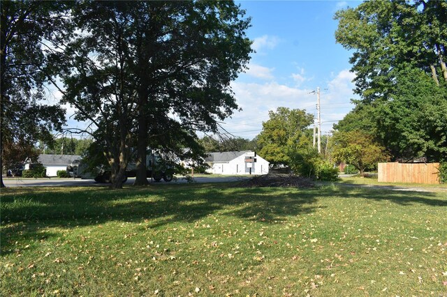 200 Sherman St, Belleville, IL 62221 - photo 8