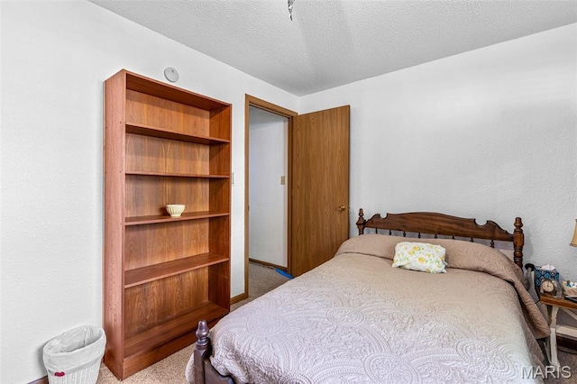 109 N Grant St, Desloge, MO 63601 - carpeted bedroom with a textured ceiling