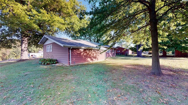 exterior space featuring an outbuilding