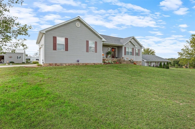 8041 Greystone Ln, Bonne Terre, MO 63628 - ranch-style house with a front yard