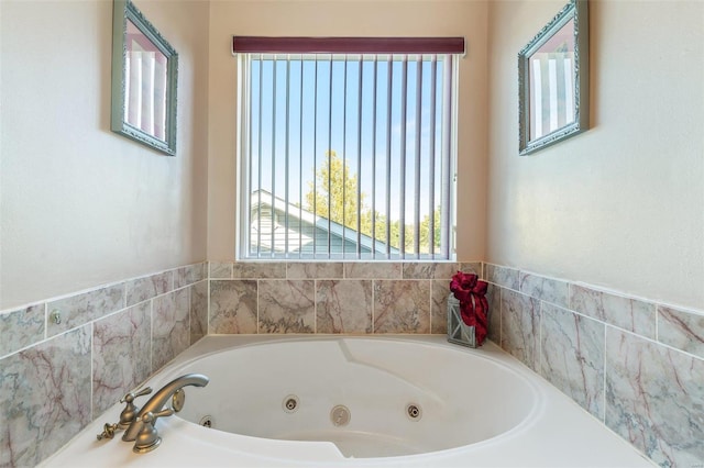 8041 Greystone Ln, Bonne Terre, MO 63628 - bathroom featuring a tub with jets