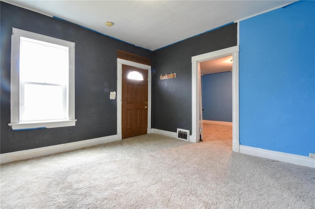 1103 S Madison St, Gillespie, IL 62033 - carpeted foyer with baseboards
