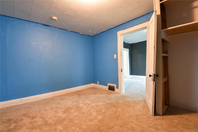 1103 S Madison St, Gillespie, IL 62033 - unfurnished room with carpet, a smoke detector, and baseboards