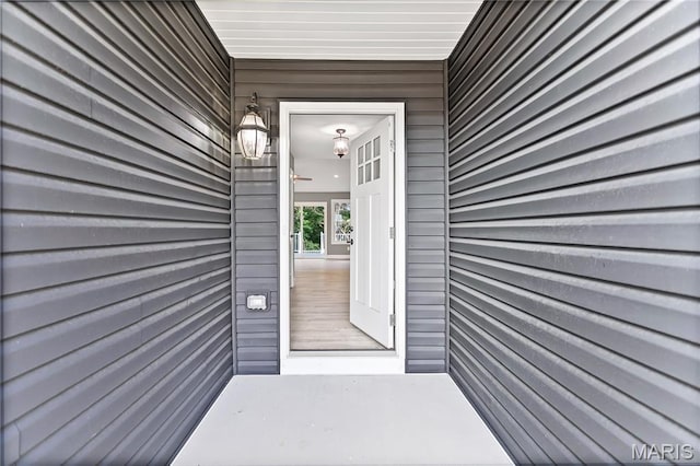 1127 Redwing Ct, Grafton, IL 62037 - entrance to property