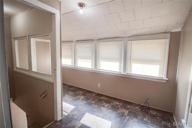 1011 State St, Alton, IL 62002 - photo 32