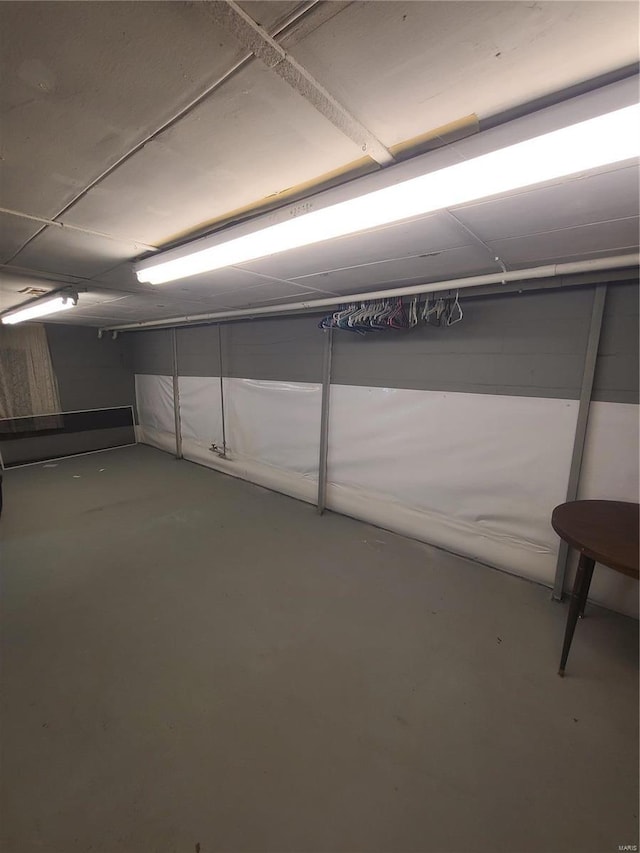 2709 Ralph St, Granite City, IL 62040 - view of below grade area