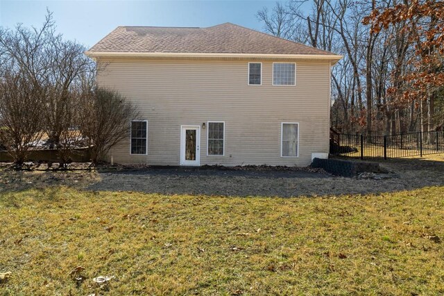 814 Marti Dr, Rolla, MO 65401 - view of back of property
