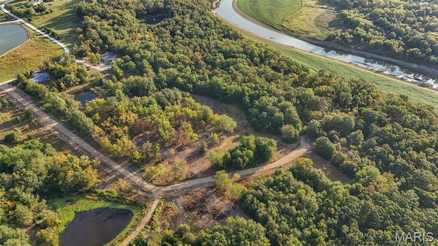 10 Hopkins Rd, Perry, MO 63462