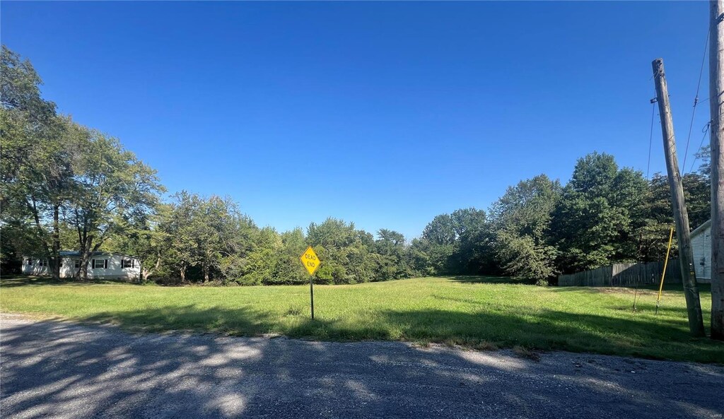 108 S Lincoln Blvd, Okawville, IL 62271 - photo 2