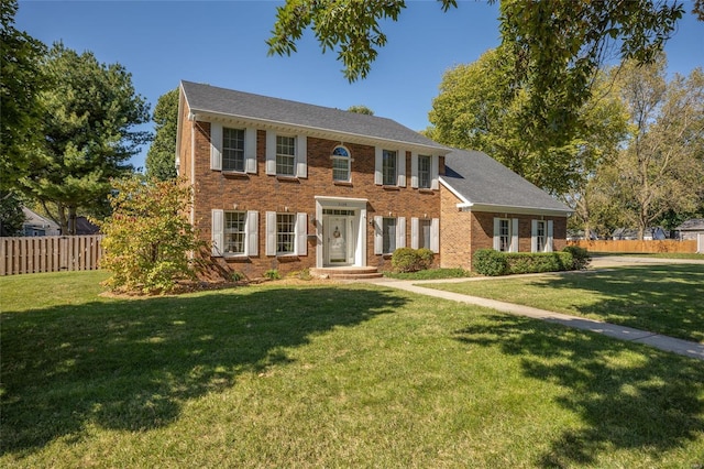 1125 N Franklin St, Litchfield, IL 62056 - colonial inspired home with brick siding