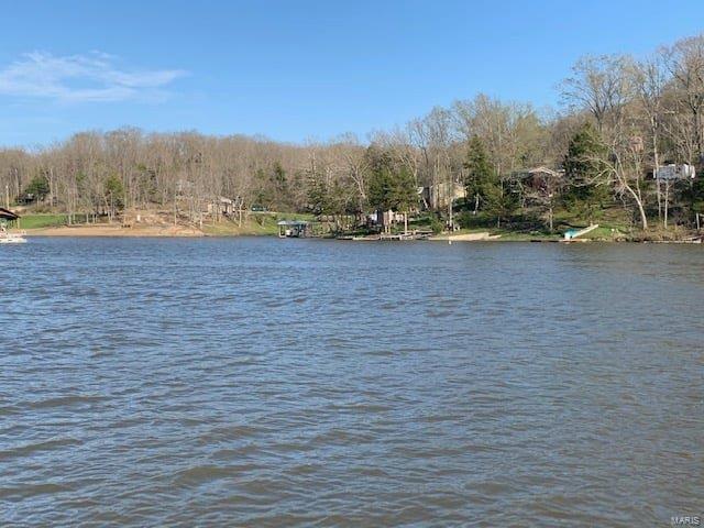 8 Oak Dr, New Florence, MO 63363