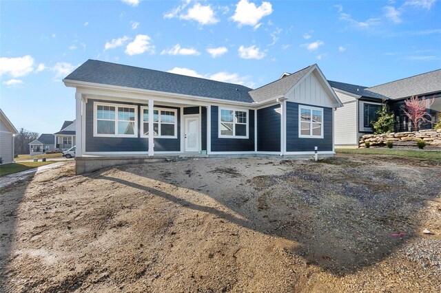 2224 Heywood Mdws, Cape Girardeau, MO 63701 - ranch-style home featuring board and batten siding and covered porch