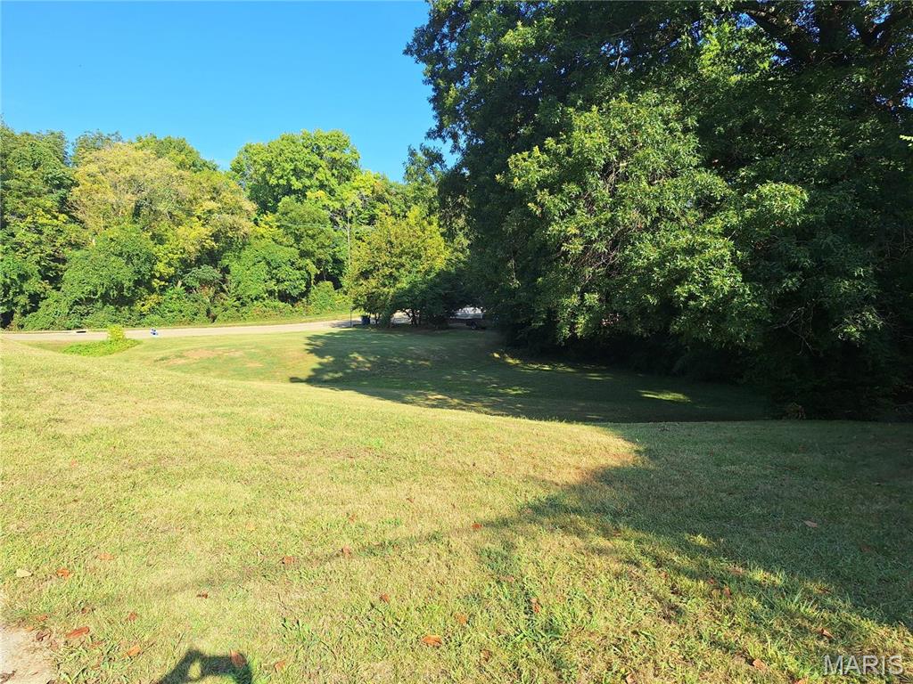 502 Summit Ave, Collinsville, IL 62234 - photo 1