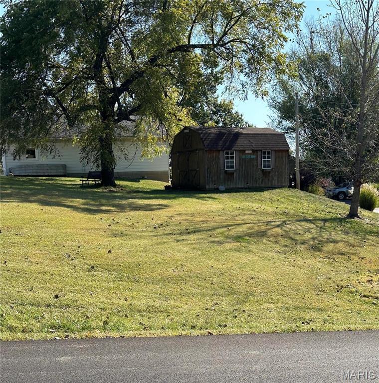 804 State St, Hannibal, MO 63401 - photo 2