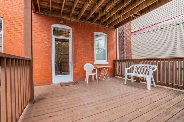 4528 Wichita Ave, Saint Louis, MO 63110 - view of wooden terrace