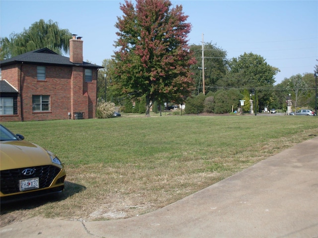 8242 Natural Bridge Rd, Saint Louis, MO 63121