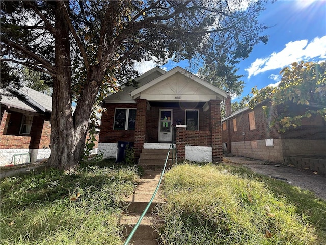 4228 Jennings Station Rd, Saint Louis, MO 63121 - bungalow-style house featuring brick siding