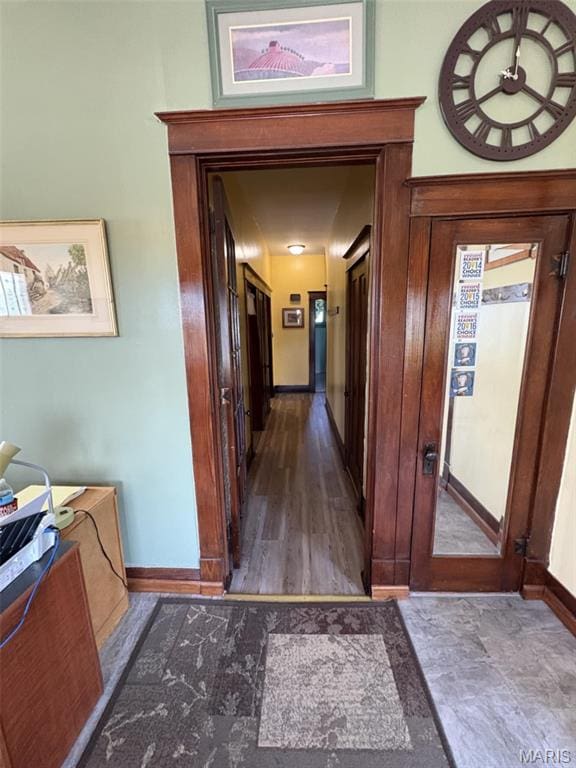 203 W Booneslick Rd, Warrenton, MO 63383 - corridor featuring baseboards
