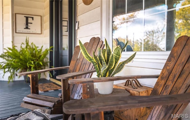 401 W Gibbs, Salem, MO 65560 - view of wooden porch