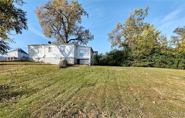 509 Royal Ave, Ferguson, MO 63135 - view of grassy yard