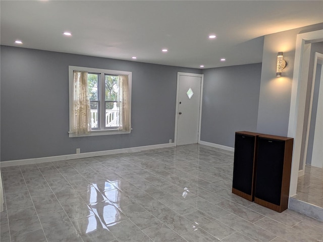 7 Carole Ln, Frontenac, MO 63131 - entrance foyer featuring recessed lighting and baseboards