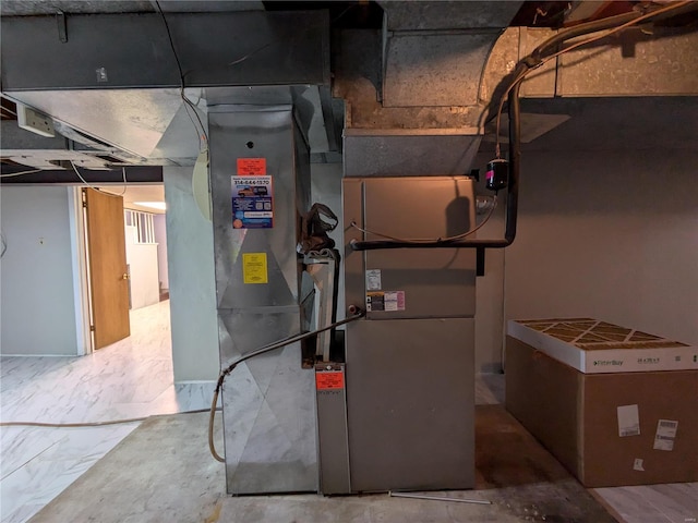 7 Carole Ln, Frontenac, MO 63131 - utility room with heating unit