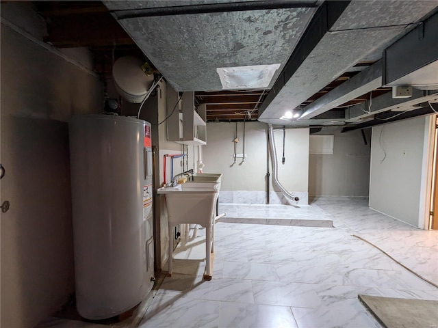 7 Carole Ln, Frontenac, MO 63131 - unfinished below grade area featuring water heater and marble finish floors