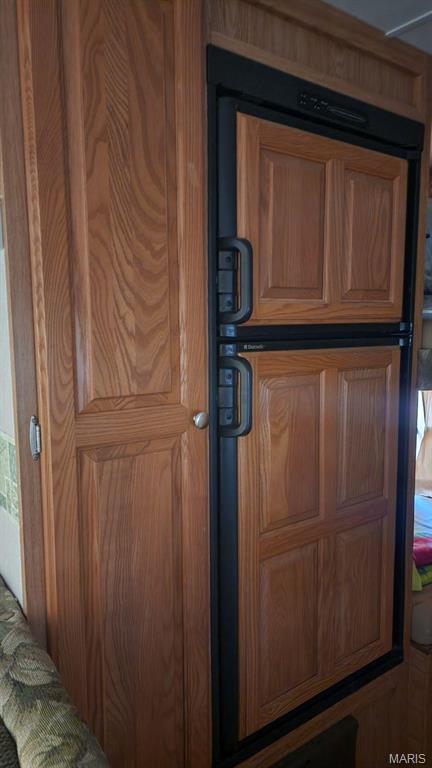 9400 Ridgeview, French Village, MO 63036 - photo 32
