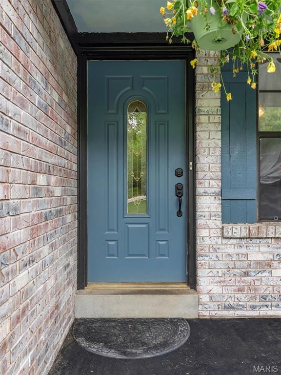 575 E Villa Ridge Rd, Villa Ridge, MO 63089 - view of exterior entry featuring brick siding
