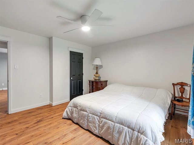 575 E Villa Ridge Rd, Villa Ridge, MO 63089 - bedroom featuring light wood-style flooring and ceiling fan