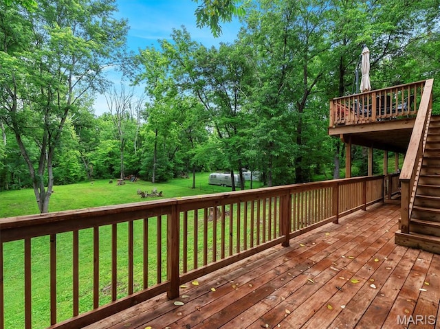 575 E Villa Ridge Rd, Villa Ridge, MO 63089 - wooden terrace with stairs and a lawn
