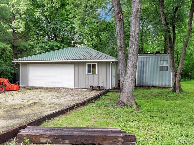 575 E Villa Ridge Rd, Villa Ridge, MO 63089 - view of detached garage