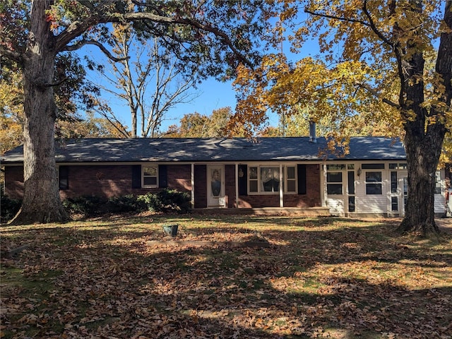 19503 N Moonbean, Mount Vernon, IL 62864 - single story home with brick siding