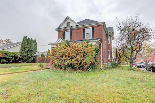 124 Carlyle Ave, Belleville, IL 62220 - american foursquare style home featuring brick siding