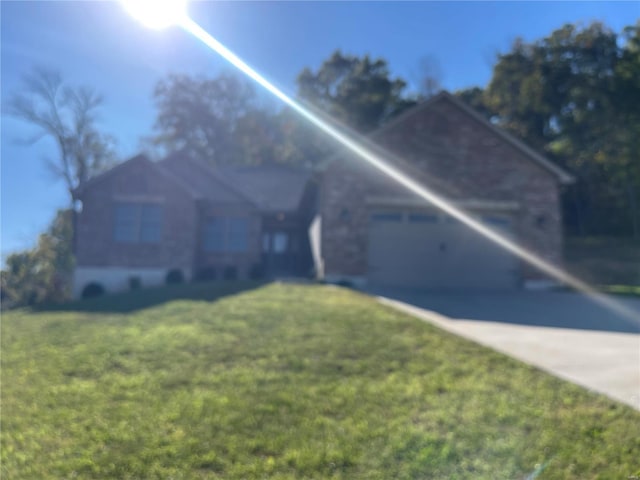 45 Wedgewood Dr, Union, MO 63084 - view of front of property with a front lawn