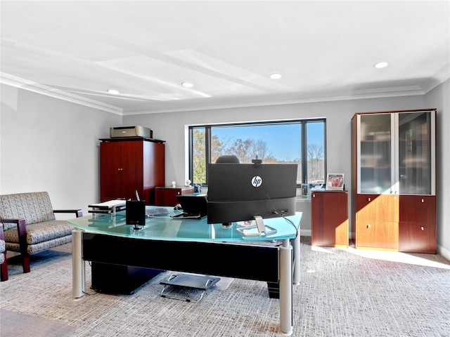 carpeted home office featuring crown molding, recessed lighting, and baseboards