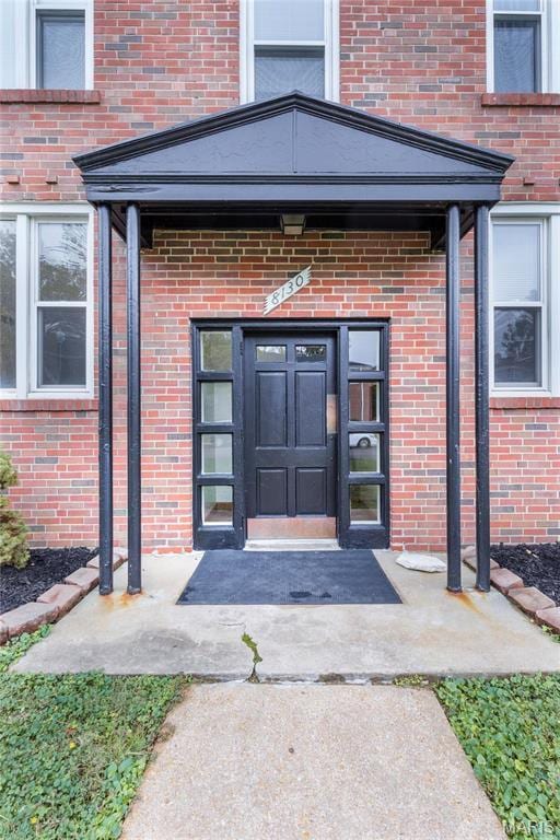 8130 Roxburgh Dr, Clayton, MO 63105 - photo 3