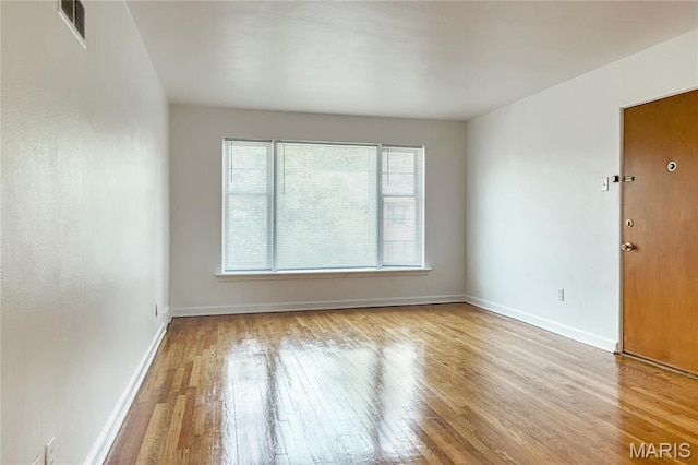 8124 Roxburgh Dr, Saint Louis, MO 63105 - photo 20