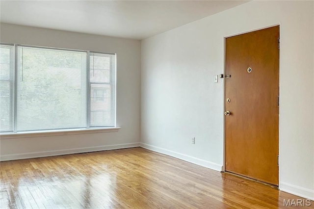 8124 Roxburgh Dr, Saint Louis, MO 63105 - photo 23