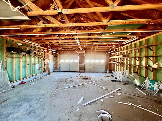 16144 Horse Shoe Dr, Houston, MO 65483 - view of garage