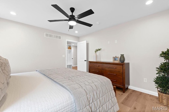 955 Half Moon Ln, Caseyville, IL 62232 - bedroom featuring recessed lighting, light wood-style flooring, and a ceiling fan
