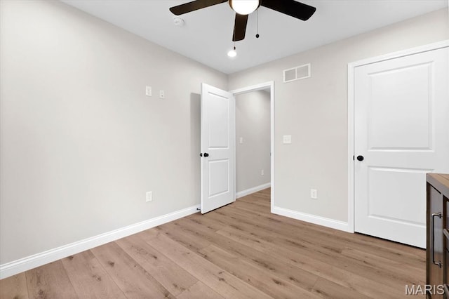 955 Half Moon Ln, Caseyville, IL 62232 - unfurnished bedroom with light wood-style flooring, a ceiling fan, and recessed lighting