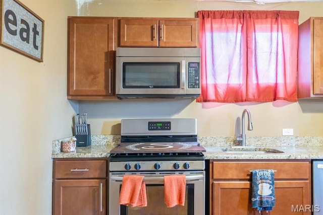 156 W Holden Ave, Saint Louis, MO 63125 - photo 6