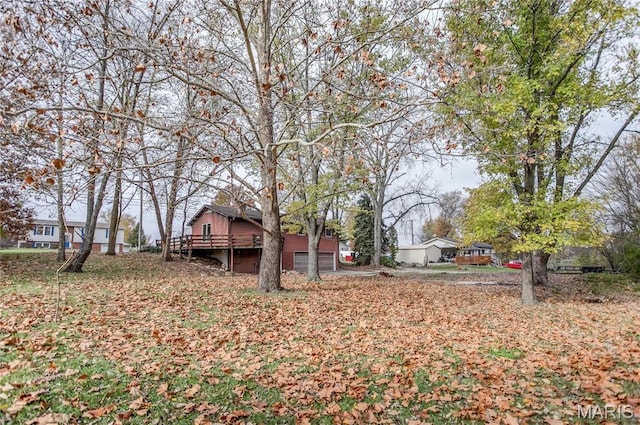 23388 Glenda Ave, Jerseyville, IL 62052 - view of yard featuring a deck